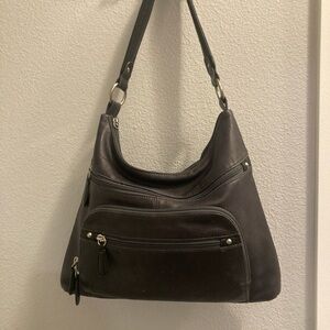 Osgood Marley Feel The Difference black and dark grey leather shoulder bag